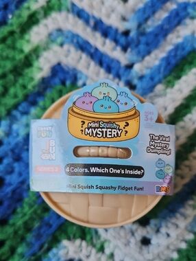 Viral Squishy Bun Mini Mystery Dumpling